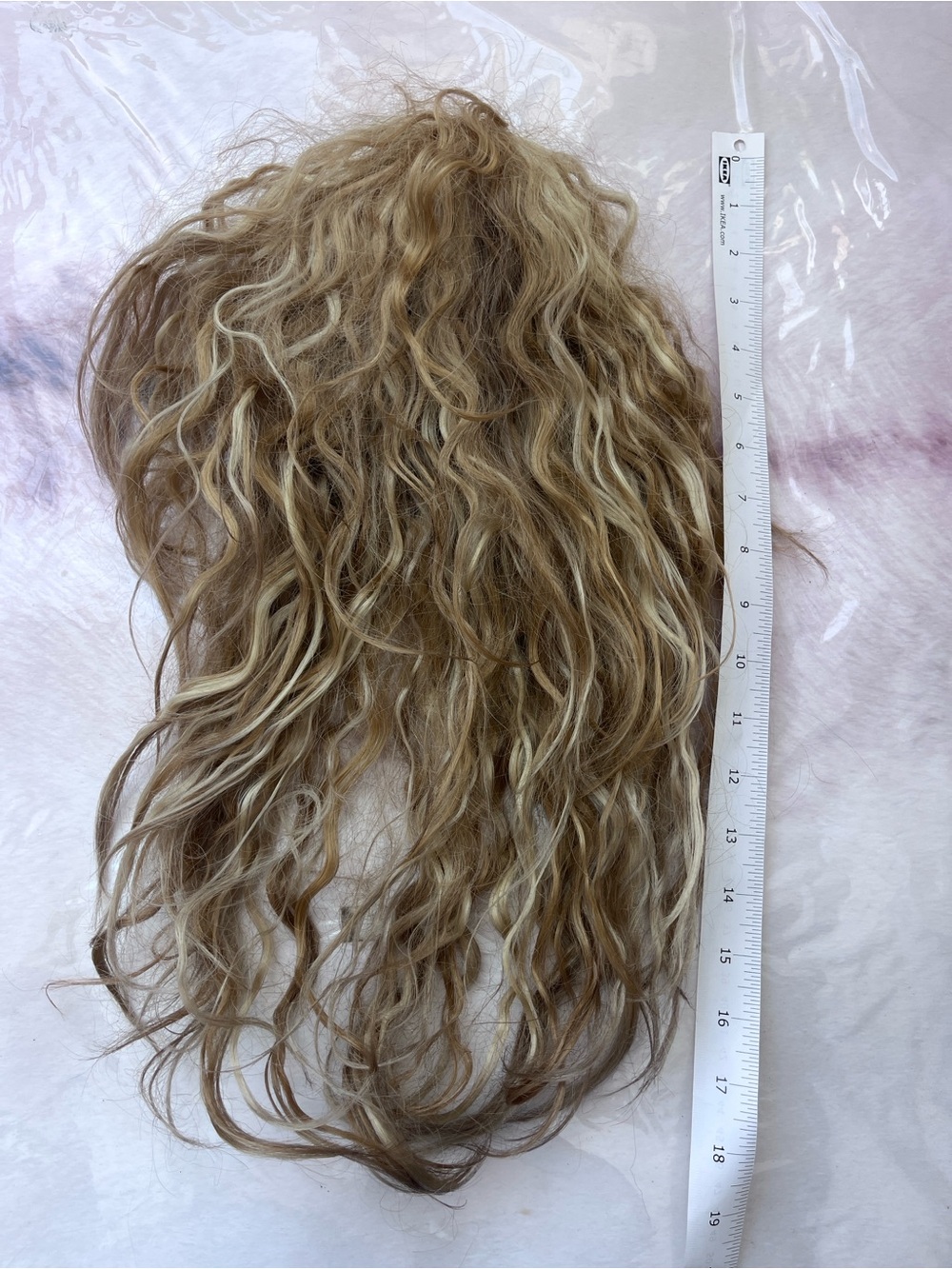 Blonde Wavy Ponytail Hair Extension - Natural Blonde Highlights
